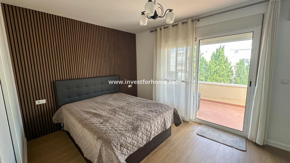 Sale - House - San Miguel de Salinas - Las Filipinas