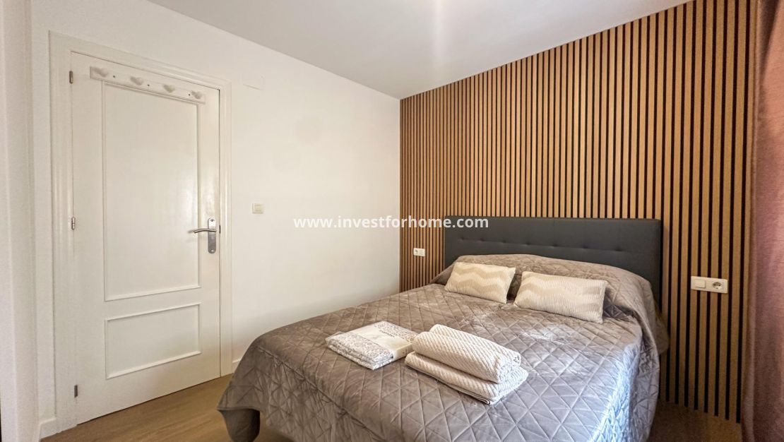 Sale - House - San Miguel de Salinas - Las Filipinas