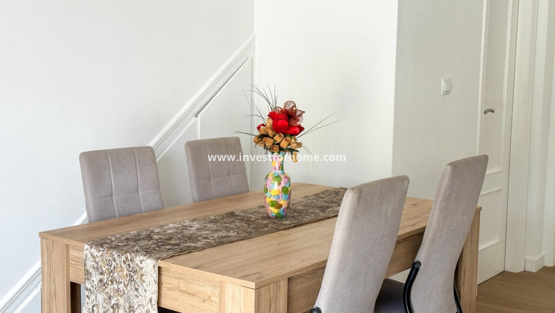 Sale - House - San Miguel de Salinas - Las Filipinas