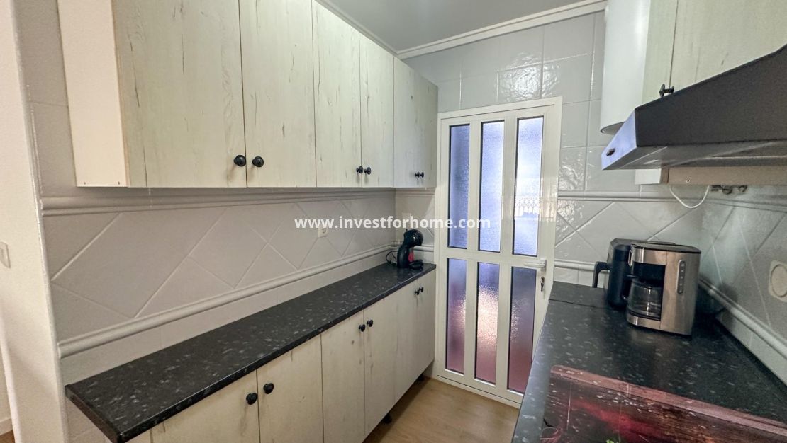 Sale - House - San Miguel de Salinas - Las Filipinas