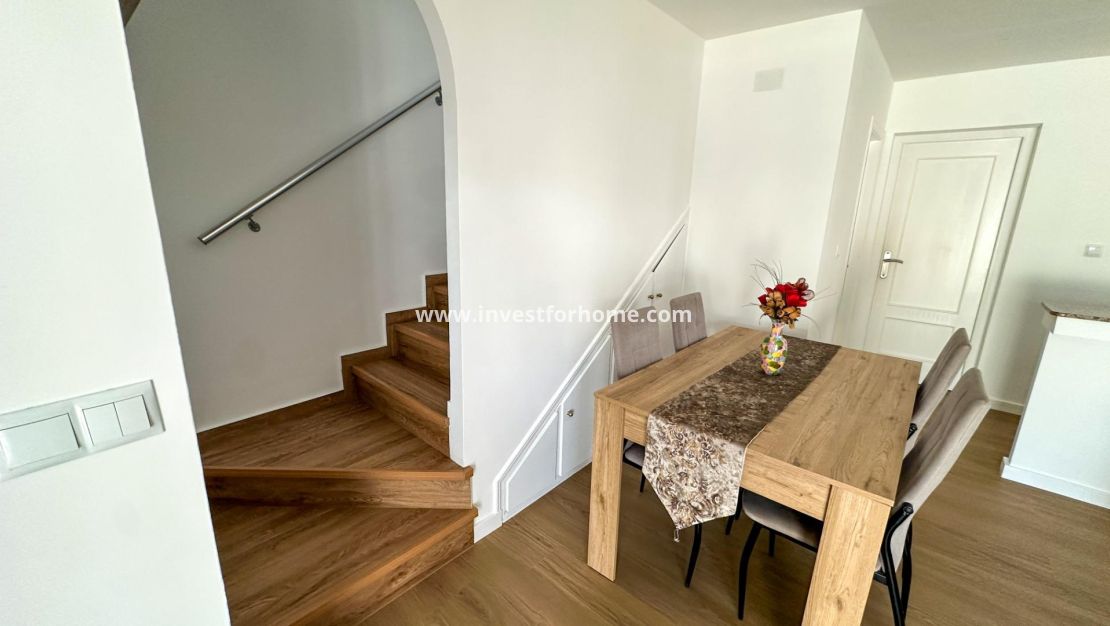 Sale - House - San Miguel de Salinas - Las Filipinas