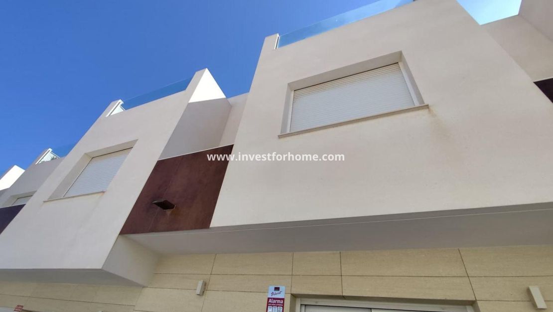 Sale - House - Torrevieja - aguas nuevas