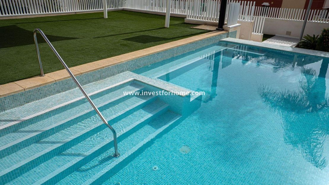 Sale - House - Torrevieja - aguas nuevas