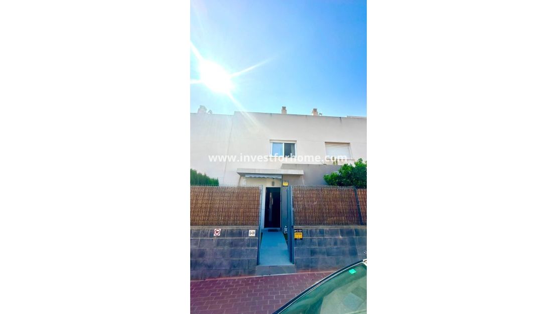 Sale - House - Torrevieja - aguas nuevas