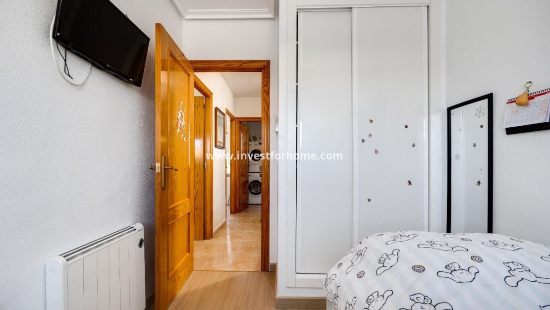 Sale - House - Torrevieja - aguas nuevas