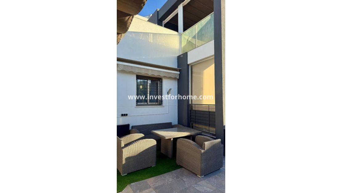 Sale - House - Torrevieja - aguas nuevas