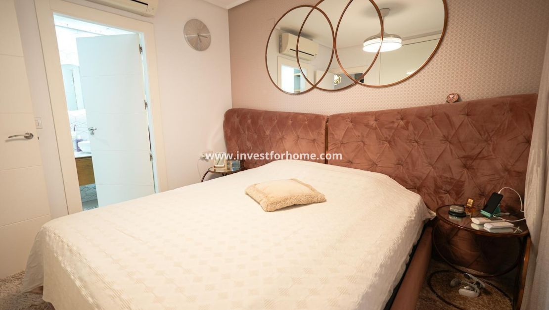 Sale - House - Torrevieja - aguas nuevas