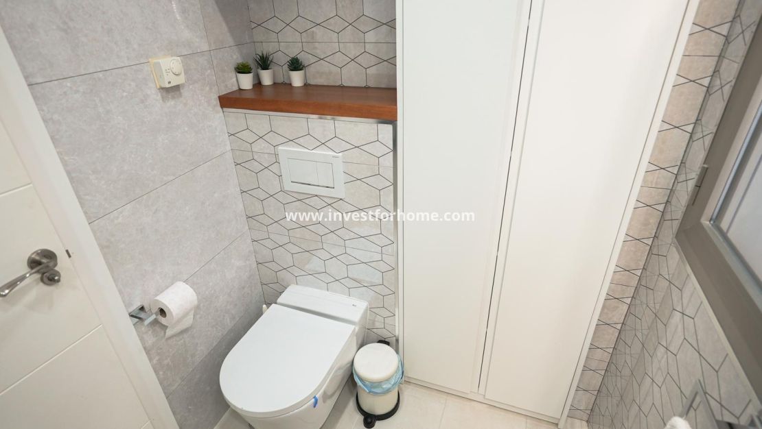 Sale - House - Torrevieja - aguas nuevas