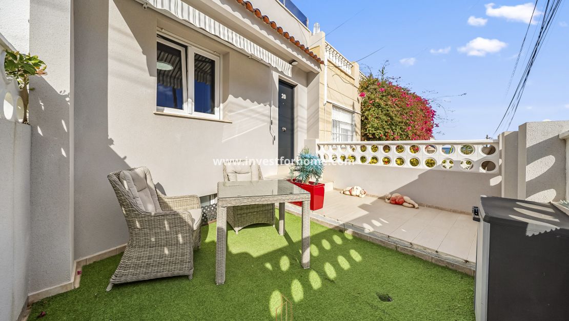 Sale - House - Torrevieja - Cabo Cervera