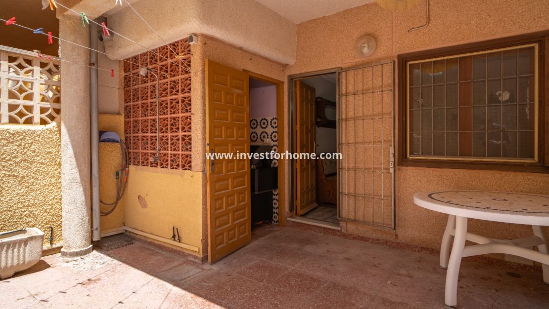 Sale - House - Torrevieja - Cabo Cervera
