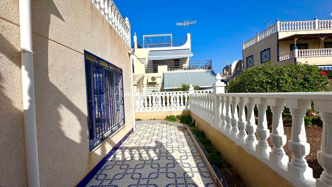 Sale - House - Torrevieja - Carrefour