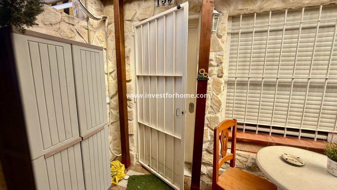 Sale - House - Torrevieja - Carrefour