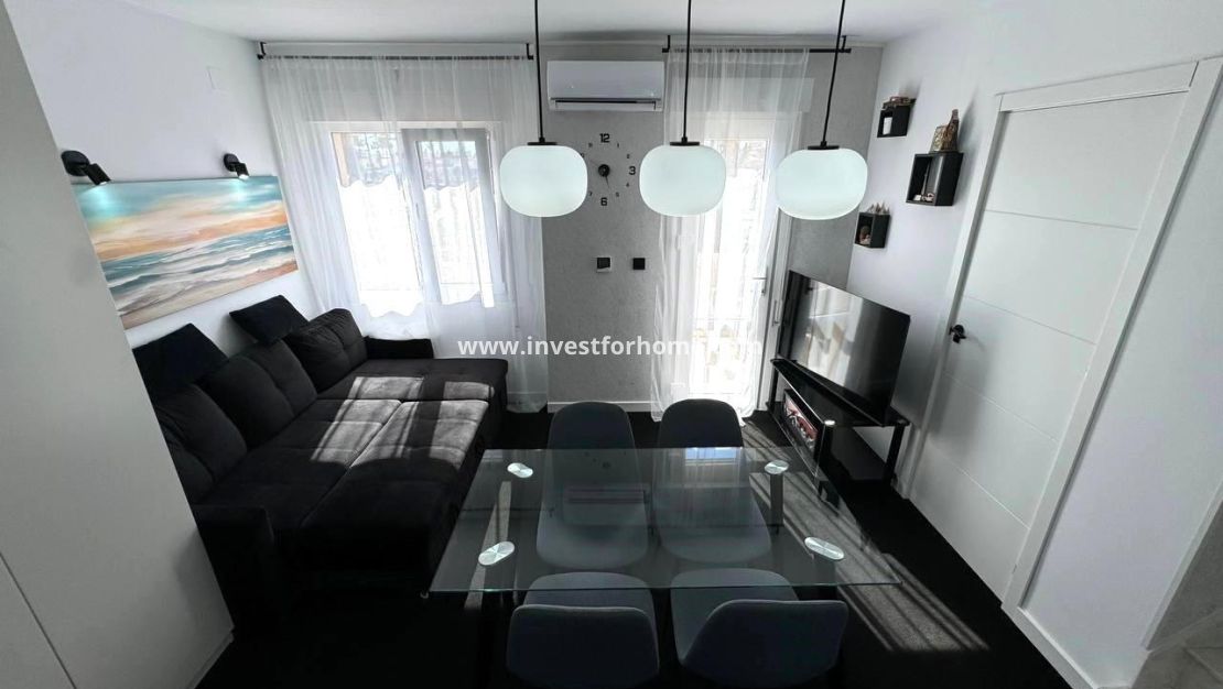 Sale - House - Torrevieja - Carrefour