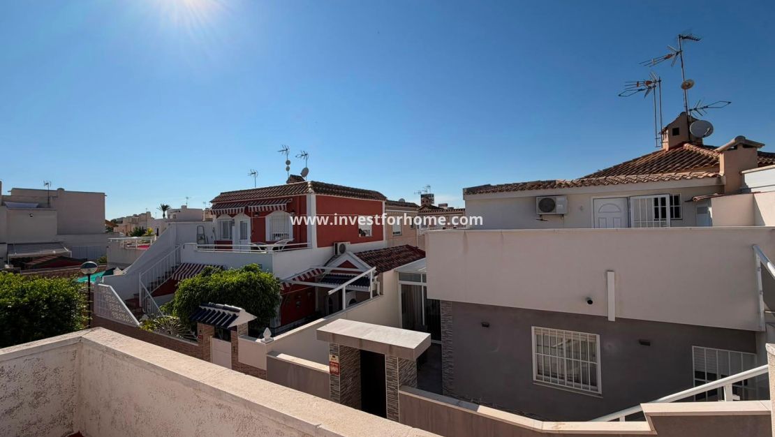 Sale - House - Torrevieja - Carrefour