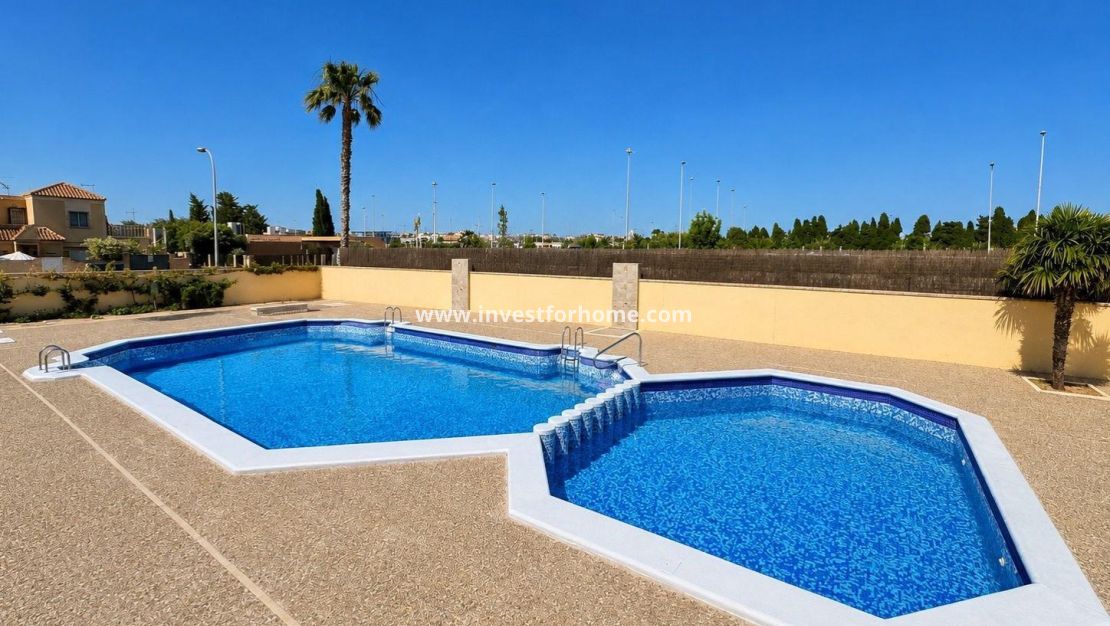 Sale - House - Torrevieja - Carrefour