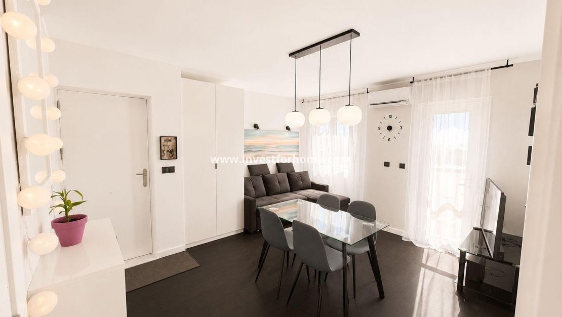 Sale - House - Torrevieja - Carrefour