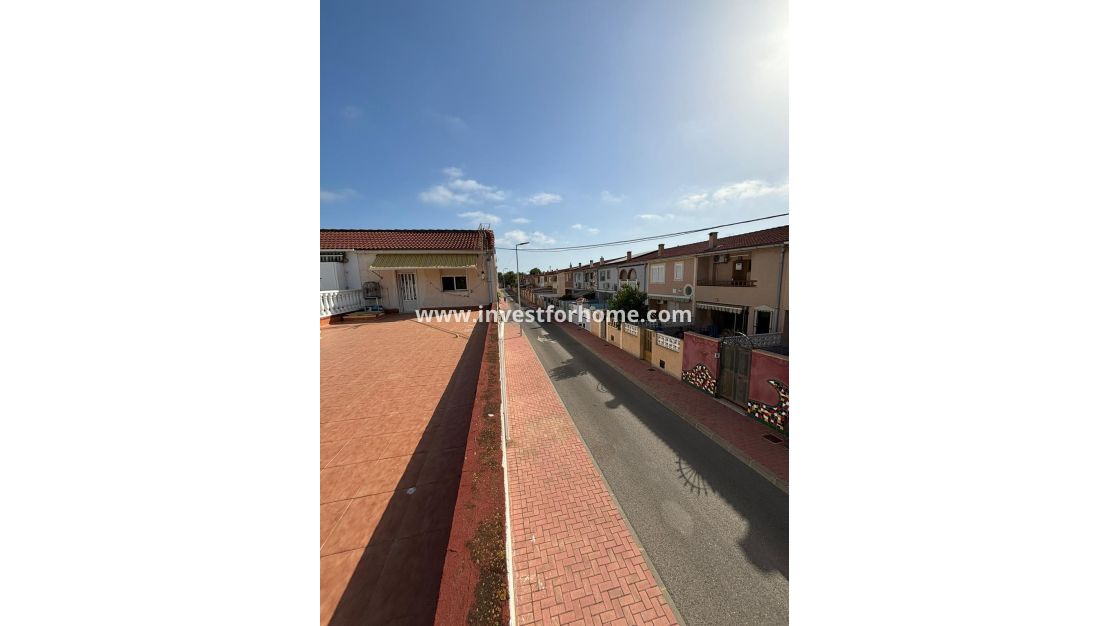 Sale - House - Torrevieja - Centro