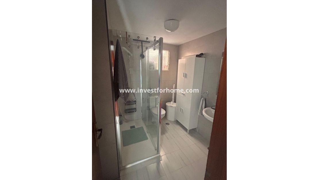 Sale - House - Torrevieja - Centro