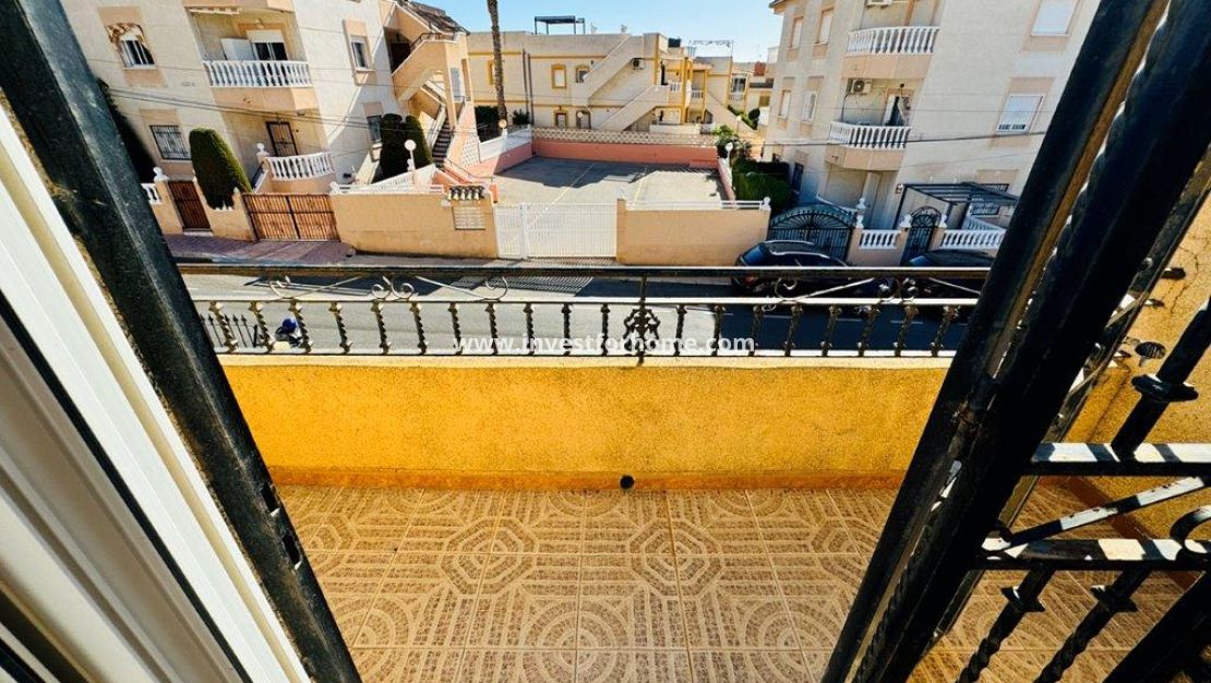 Sale - House - Torrevieja - Costa Blanca