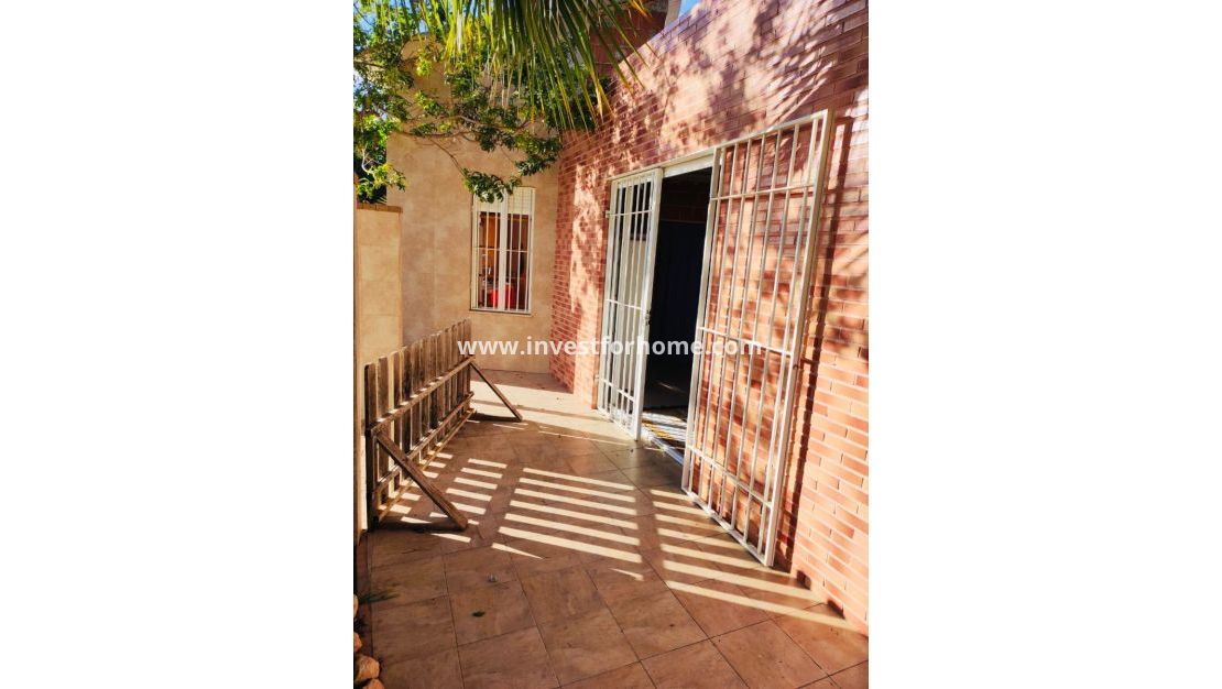 Sale - House - Torrevieja - Costa Blanca