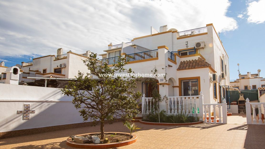 Sale - House - Torrevieja - Costa Blanca