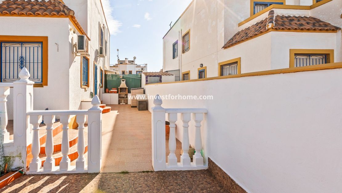 Sale - House - Torrevieja - Costa Blanca