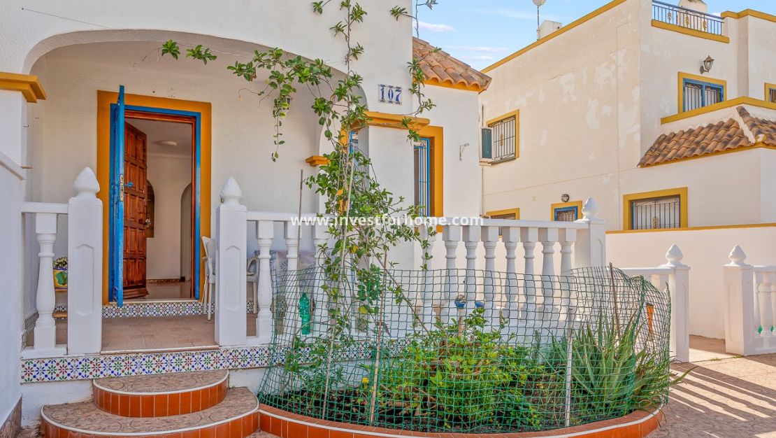 Sale - House - Torrevieja - Costa Blanca