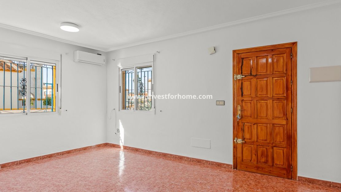 Sale - House - Torrevieja - Costa Blanca