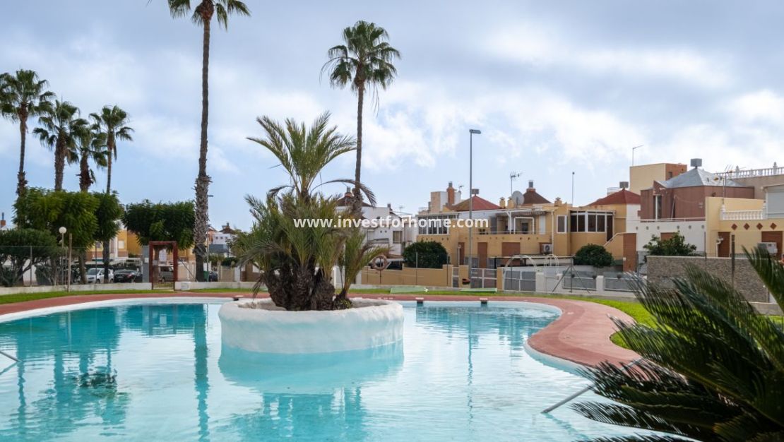 Sale - House - Torrevieja - Costa Blanca