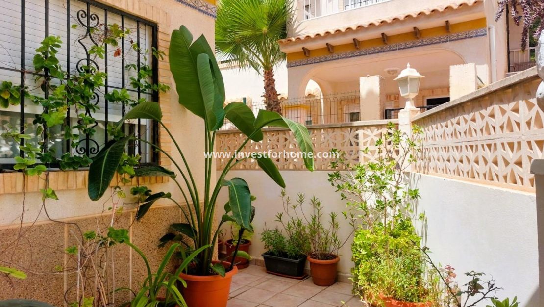 Sale - House - Torrevieja - Costa Blanca