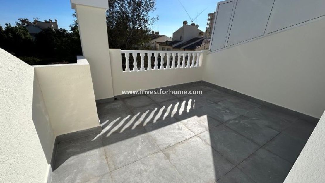 Sale - House - Torrevieja - Costa Blanca