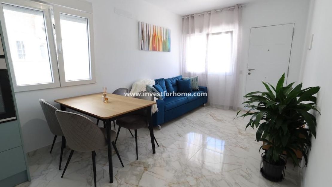 Sale - House - Torrevieja - Costa Blanca