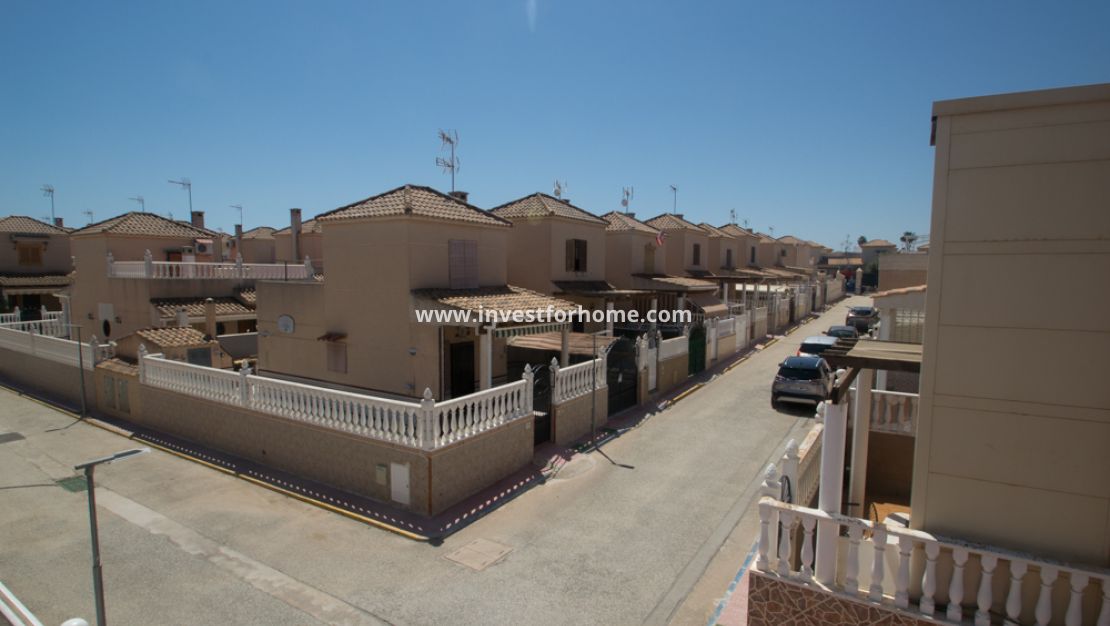 Sale - House - Torrevieja - Costa Blanca