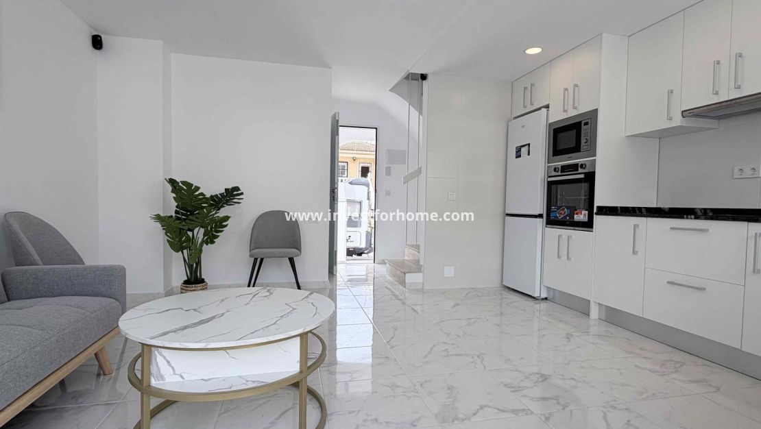 Sale - House - Torrevieja - Costa Blanca