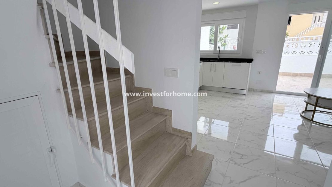 Sale - House - Torrevieja - Costa Blanca