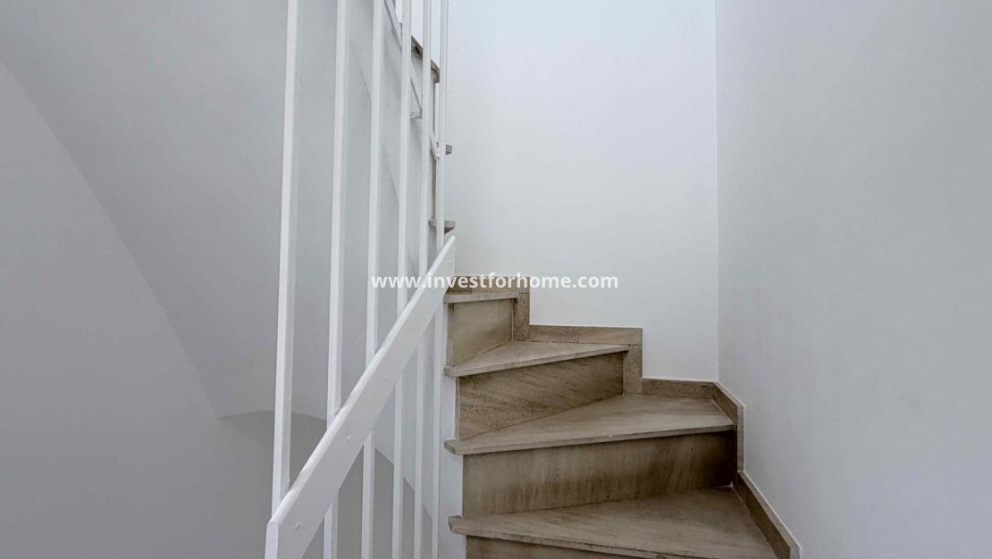 Sale - House - Torrevieja - Costa Blanca