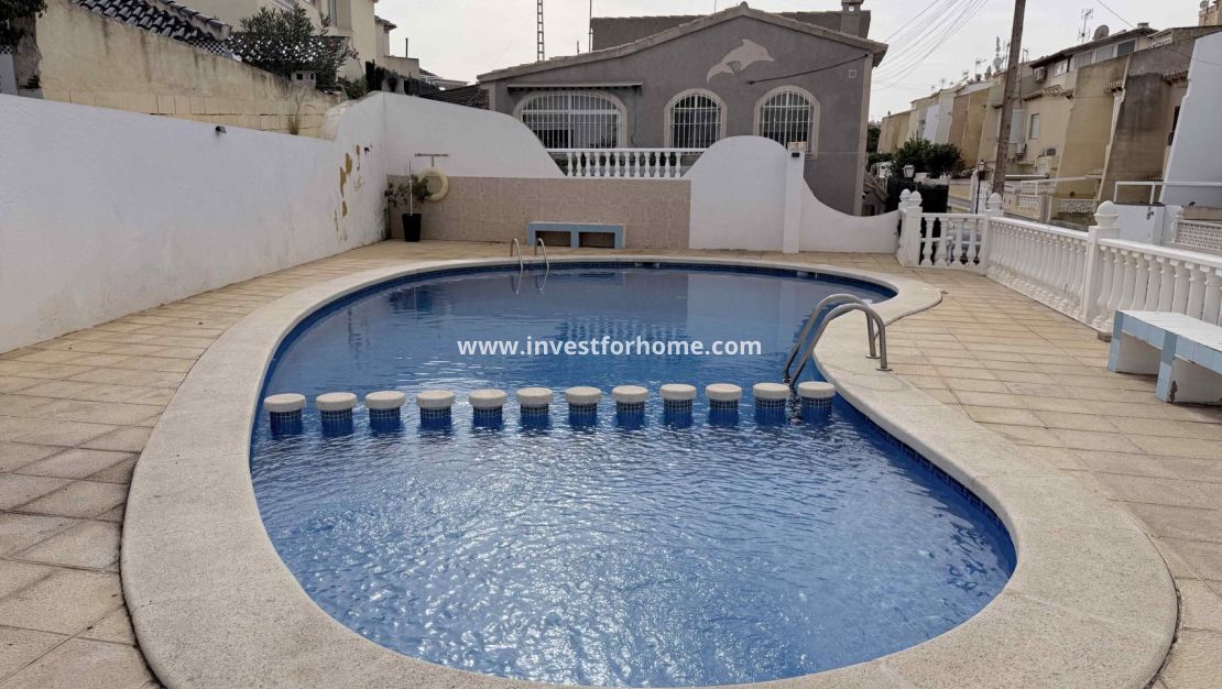 Sale - House - Torrevieja - Costa Blanca