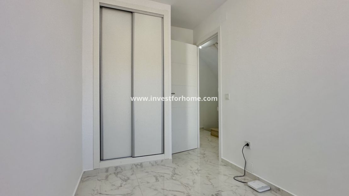 Sale - House - Torrevieja - Costa Blanca