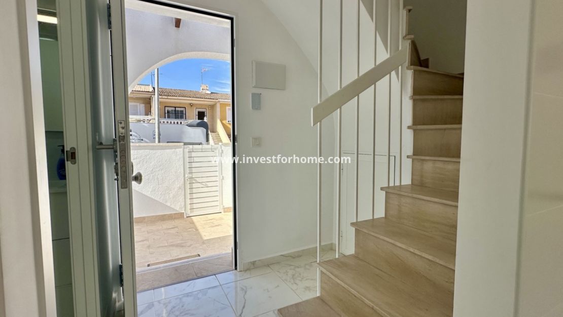 Sale - House - Torrevieja - Costa Blanca