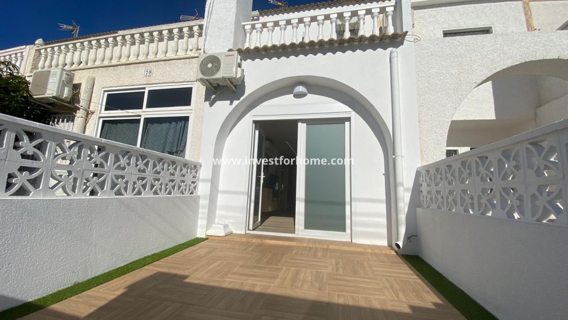 Sale - House - Torrevieja - Costa Blanca