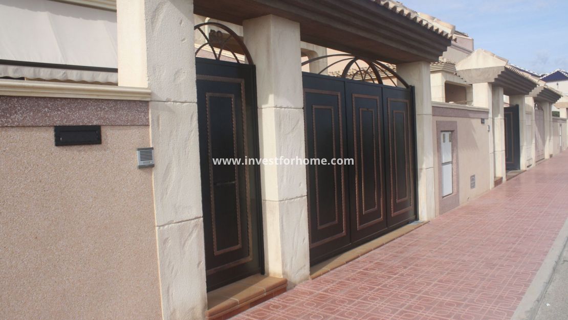 Sale - House - Torrevieja - Costa Blanca