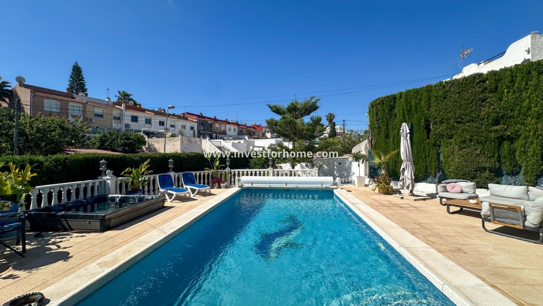Sale - House - Torrevieja - Costa Blanca