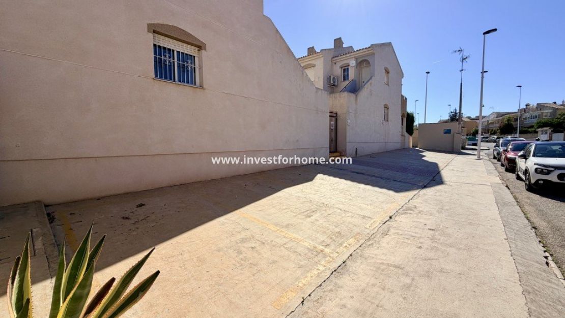 Sale - House - Torrevieja - Costa Blanca