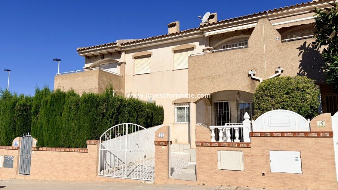 Sale - House - Torrevieja - Costa Blanca