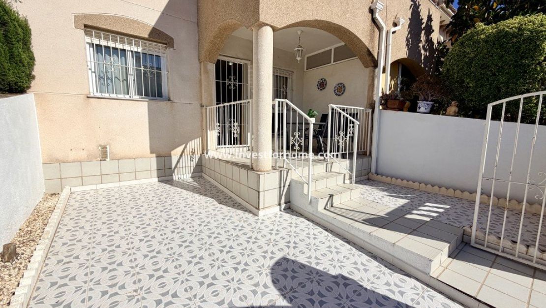Sale - House - Torrevieja - Costa Blanca