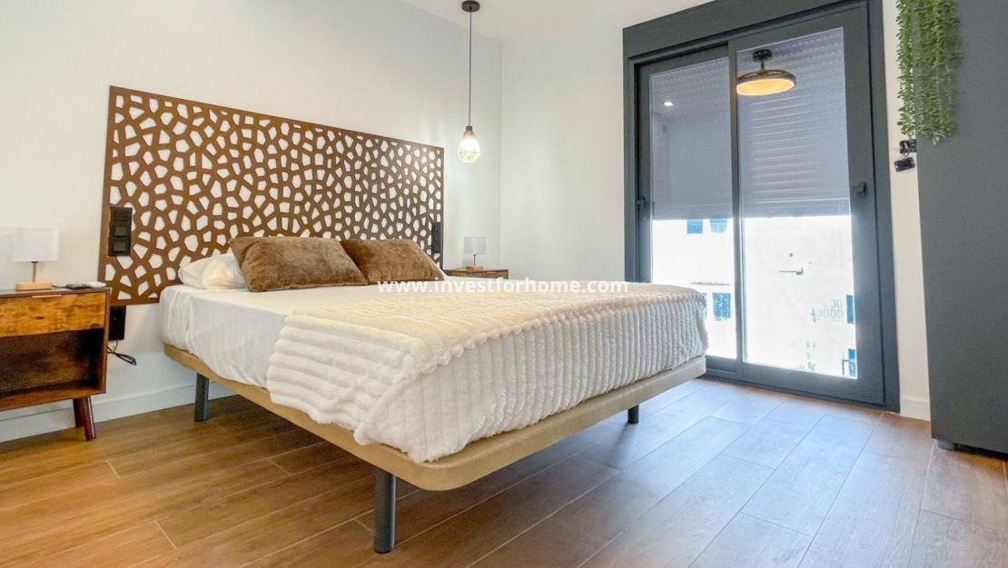 Sale - House - Torrevieja - Costa Blanca