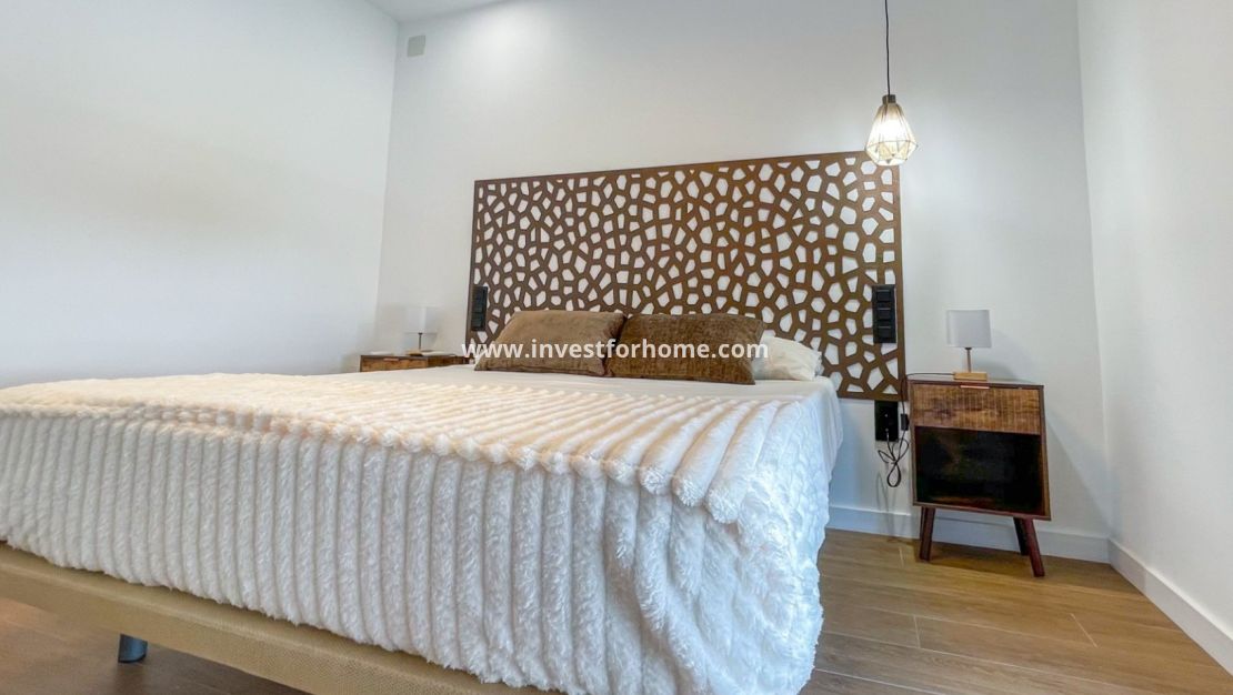 Sale - House - Torrevieja - Costa Blanca