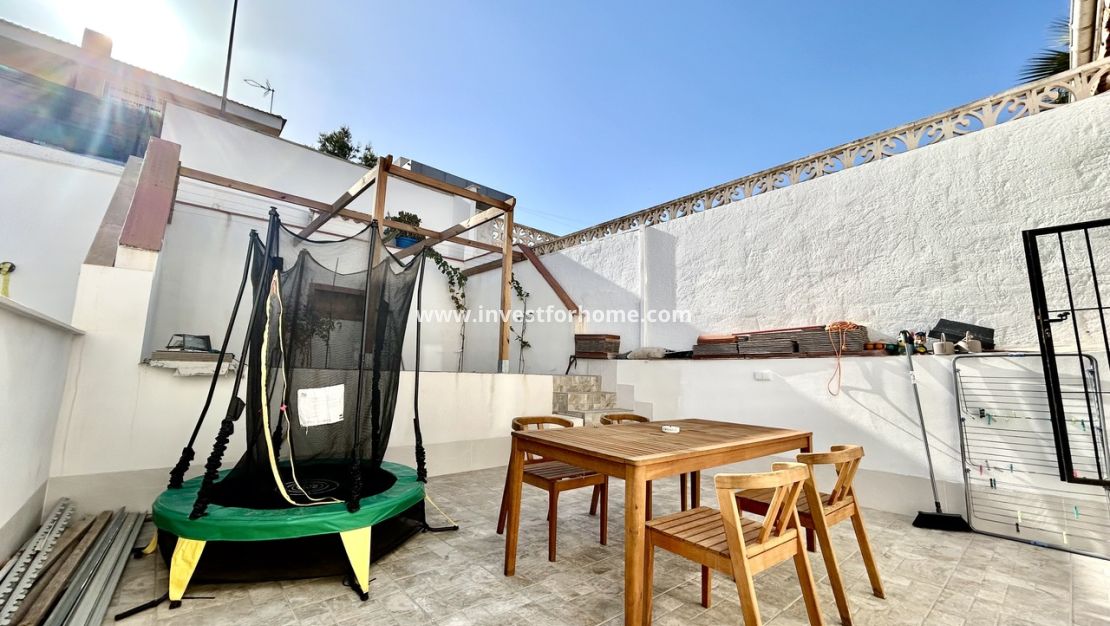 Sale - House - Torrevieja - Costa Blanca