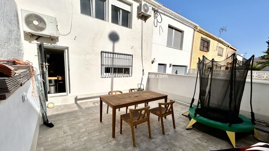 Sale - House - Torrevieja - Costa Blanca