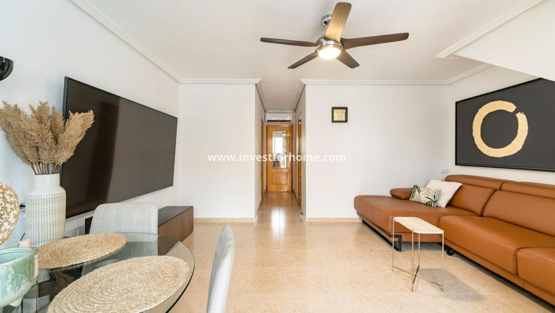 Sale - House - Torrevieja - El Acequión - Los Náufragos